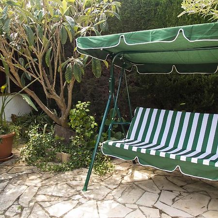 Casita blanca con fibra óptica y piscina cominutaria Tossa de Mar Exterior foto